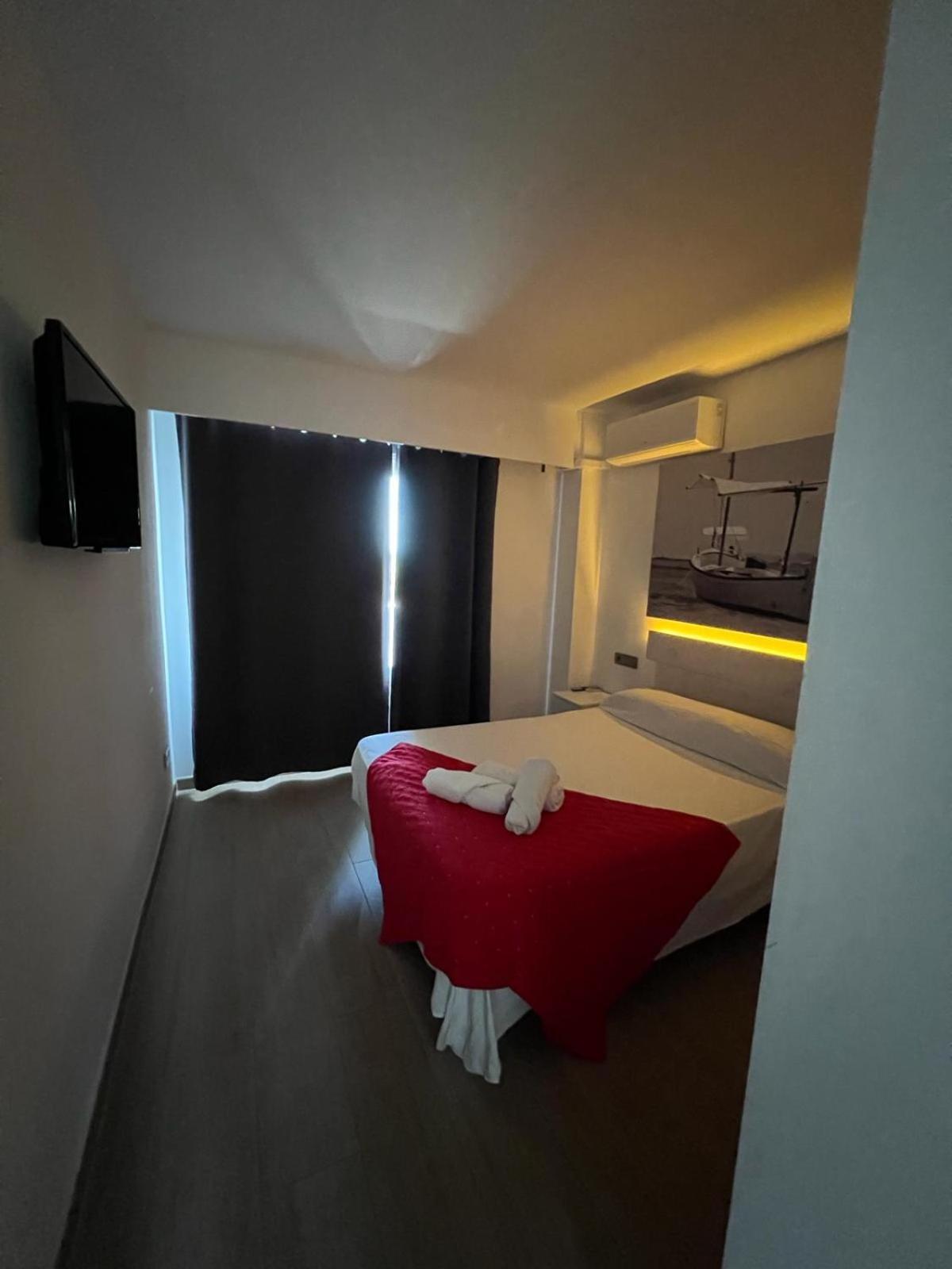 Bright Apartment In Puerto Alcudia Port de Alcudia  Exterior foto